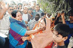 Ivy, Sakhawat focus on new, women voters 