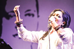 Nurjahan Alim Tuni performs at the event