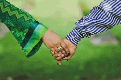 Teacher elopes with student 