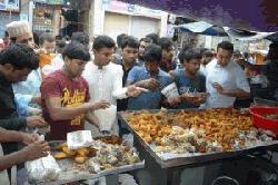 Crowdy Iftar bazaar in Rajshahi