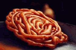 Special type of zilapi hits Rajshahi iftar market