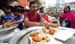 Demand of Tehri as Iftar increasing in Rajshahi