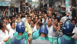 Police obstructed Jubo Dal’s protest rally 