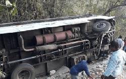 Man dies, 20 injured in Rajshahi road accident