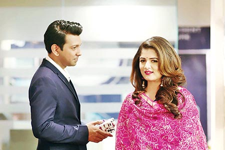 Both Tahsaan and Srabonti will debut in a Bangladeshi film through Jodi Ekdin 