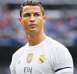 Ronaldo turns down audacious Chinese bid