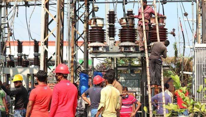 Workers are trying to restore the power supply to Sylhet after repairing the transformers and electricity lines of the affected 132/33KV sub-station under the Bangladesh Power Grid Company at Kumargaon in Sylhet sadar on Wednesday.