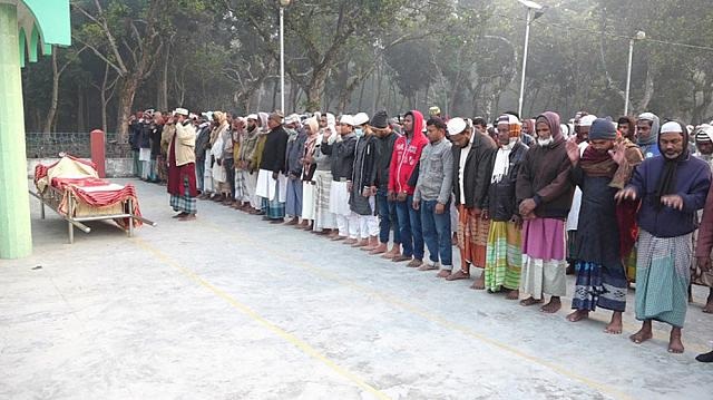 Namaj-e-janaza of Mastermind School's rape victim Anushka Noor Amin was held at Gopalpur village Eidgah Maidan under Sadar upazila in Kushtia after Fajar prayers on Saturday (Jan 9).