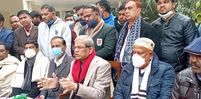 EC starts doing business with EVMs, alleges Fakhrul