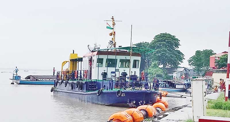 Bangladesh vessels to bring rocks from Assam 
