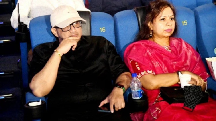 Former state minister Dr Murad Hasan and his wife Dr Jahanara Ehsan [FILE PHOTO] 