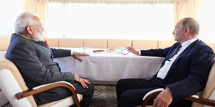 Russian President Putin and Indian PM Narendra Modi. (Photo | @narendramodi, Twitter)