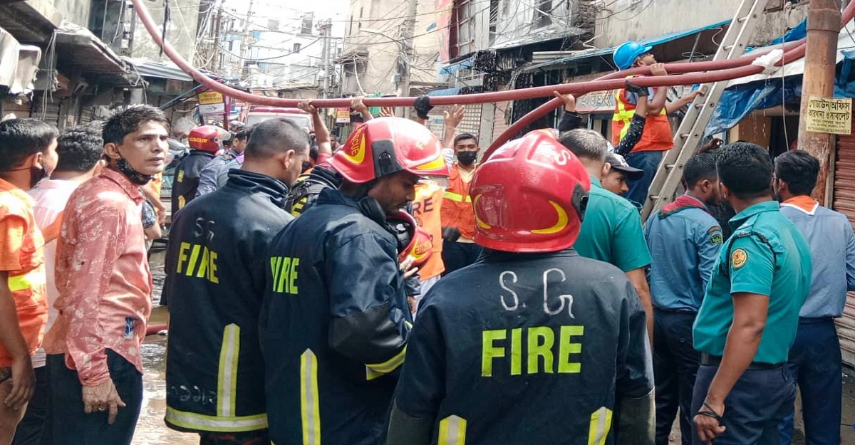 Six killed in Chawkbazar factory fire