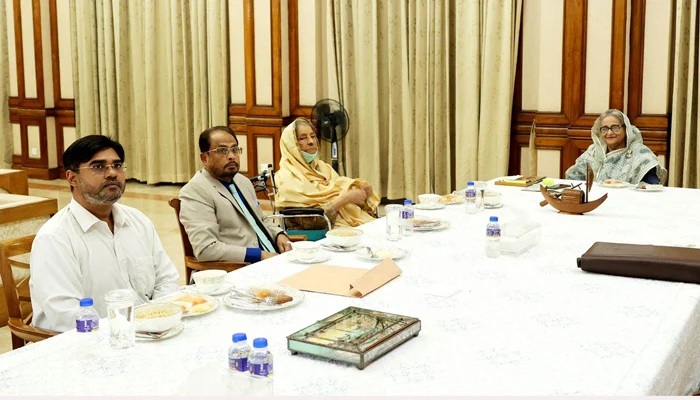 Opposition Leader Raushan Ershad, deputy opposition leader and JaPa Chairman GM Quader and son of late President HM Ershad, Rahgir Al Mahi Ershad paid a courtesy call on Prime Minister Sheikh Hasina Tuesday afternoon at her official residence Ganabhaban in Dhaka