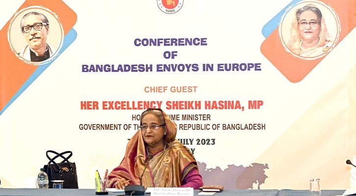  Prime Minister Sheikh Hasina on Tuesday addressed the Conference of Bangladesh Envoys in Europe, held her place of residence in Rome, the capital city of Italy.