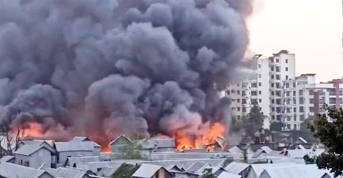 Korail slum fire brought under control