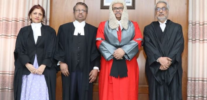 3 Supreme Court judges sworn in