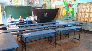 Centre empty as agent denied of entry at Cumilla polling centre  