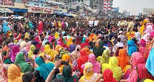 13 factories announce closure amid worker protests in Gazipur