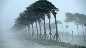 Thundershowers with 60 km/h wind likely to hit 17 regions
