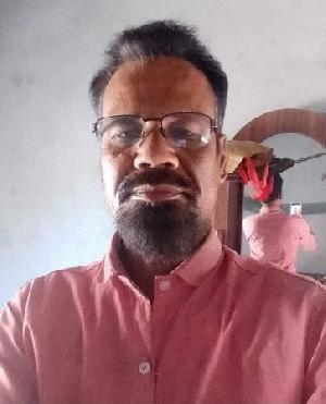 Ex-army man killed in M'singh road crash