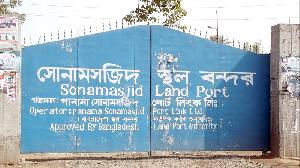 Sonamasjid land port to remain shut for 6 days