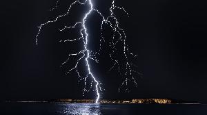 Lightning kills 4 in Kushtia