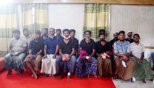 Arakan Army returns 16 Bangladeshi fishermen