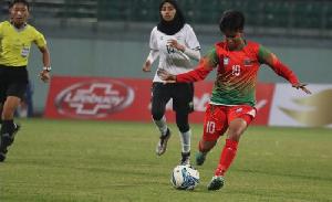 Bangladesh hold Pakistan to 1-1 draw in SAFF opener