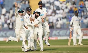 India lose Test series at home for first time in 12 years