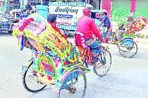 High-speed battery-powered 3-wheelers city's traffic nightmare 