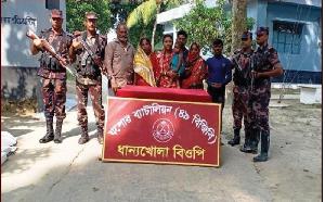 6 Bangladeshi nationals held in Benapole border