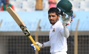 Mominul joins elite 10,000-run club in first-class cricket