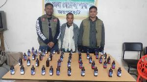 Man held with phensedyl in Joypurhat