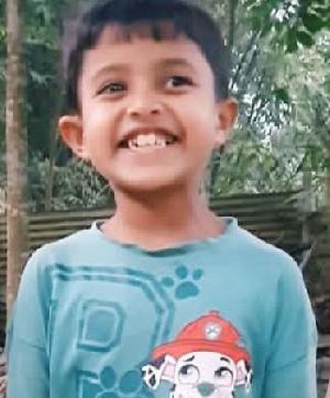 Pabna: Road accident claims child's life on his birthday
