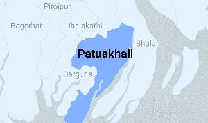 Man dies in Patuakhali trawler accident