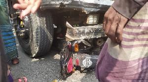 Youth killed in Noakhali road mishap 