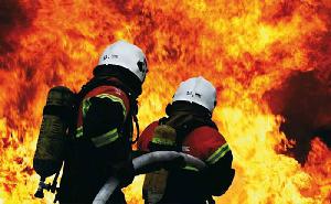 3 injured, four houses gutted in Rajbari