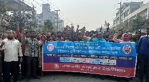 Tannery workers' continue protest in Savar