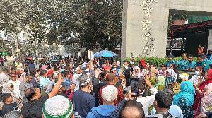 Former GP employees protest over unpaid dues