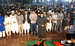 Student Movement stages 'coffin procession' demanding ban on AL