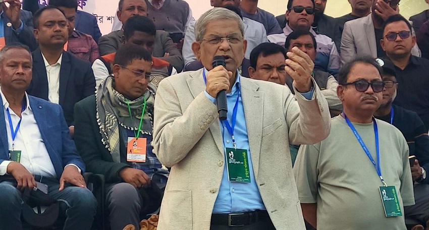 BNP Secretary General Mirza Fakhrul Islam Alamgir spoke to reporters while inaugurating the Zia Memorial Football Tournament in Thakurgaon. Photo: Collected