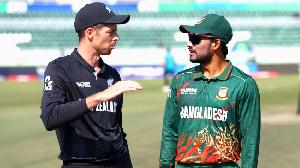 Bangladesh opt to bat in 'do or die' game against New Zealand
