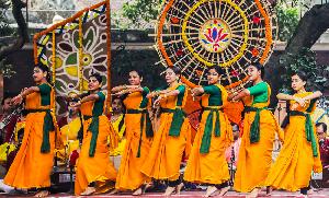 Chhayanaut welcomes spring 2025 with a vibrant cultural extravaganza  