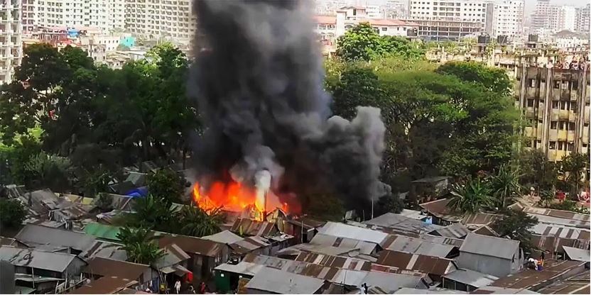Fire at Bhashantek BRP slum
