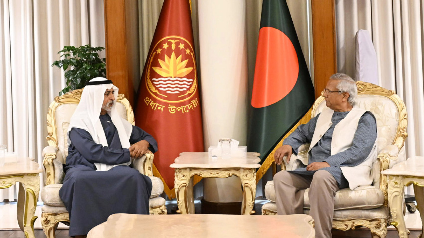 Cabinet Minister of Tolerance and Coexistence of the UAE, Sheikh Nahayan Bin Mobarak Al Nahayan meet with Chief Adviser Professor Muhammad Yunus today at the State Guest House Jamuna. Photo: PID