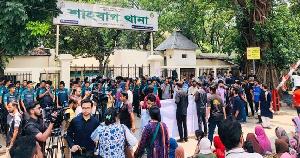 Justice for Shammo: DU students besiege Shahbagh police station