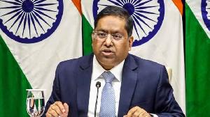 India seeks constructive climate for talks with Bangladesh