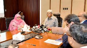 No govt interference in graft probe against NBR officials: Finance Adviser