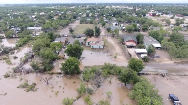 US rescuers search for missing girls in deadly Texas flash floods